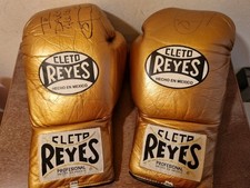 Cleto Reyes Pro Boxing Gloves 10oz Gold Joe Calzaghe SIGNED 
