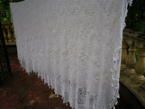 Grand dessus crochet - un, au