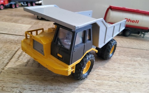 Camion benne carrière - , dumper