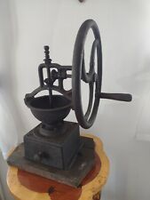 Antico macinino macinacaffè