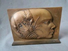 Bas-relief en bronze de