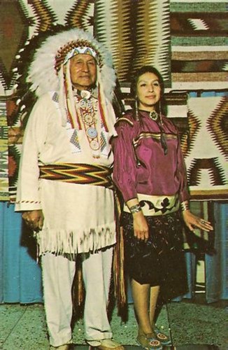 Usa indien chief walking - cp,