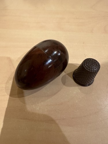 Rare ancienne cousette œuf - et,