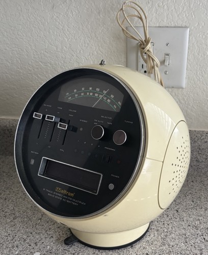 Weltron 2001 sphere 8 - am,