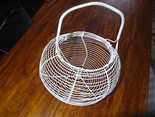 ANCIEN PANIER à SALADE, OEUFS