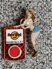 PIN GIRL HARD ROCK CAFE/