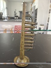 ANCIENNE ET RARE TROMPETTE A 8