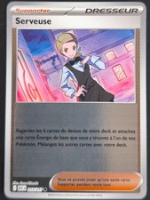 Carte Pokémon Serveuse