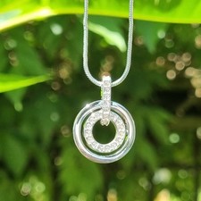 Ancien Pendentif Circle