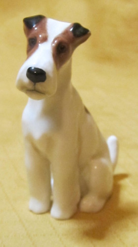 Figurine chien fox terrier - chien,