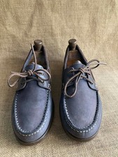Chaussures bateau en cuir bleu