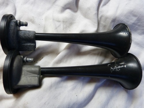 Trompes horn klaxon - .horn/,