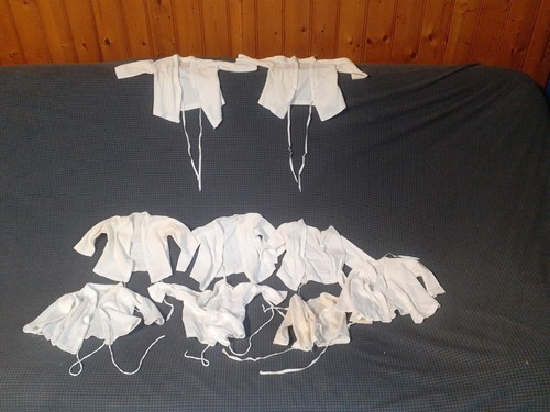 Lot ancienne brassière - de, 9