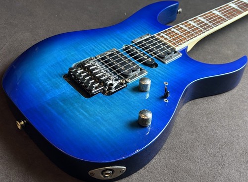 Ibanez rg370fmz avec étui - ibanez,