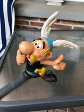 ++ figurine pouet - ASTERIX - biscuits l'alsacienne - dargaud 1967 ++