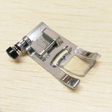 Pied zigzag J avec bouton de