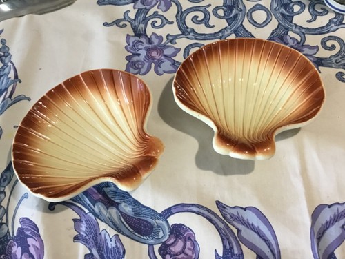 Deux coupelles digoin coquille - deux,