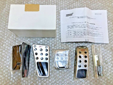 Cache pédale manuel Subaru