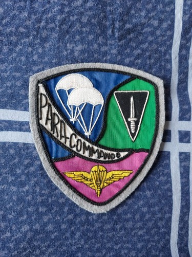 Badge para commando - badge, "para-commando".