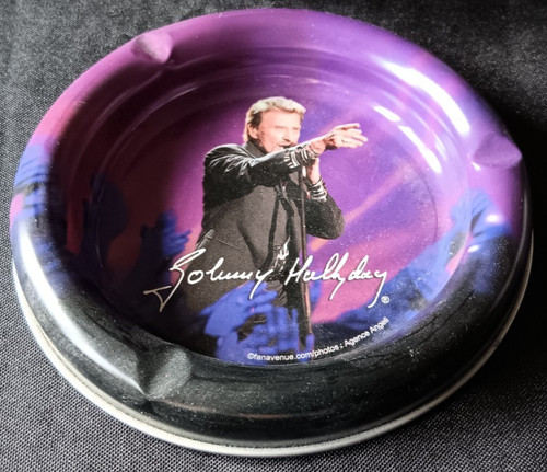 Johnny hallyday cendrier - johnny,