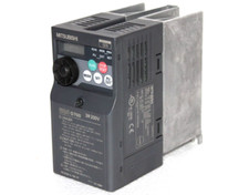 MITSUBISHI FR-D720-0.75K-57 FREQROL-D700 INVERTER 3-PHASE 200V