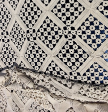 Dessus de lit ancien en