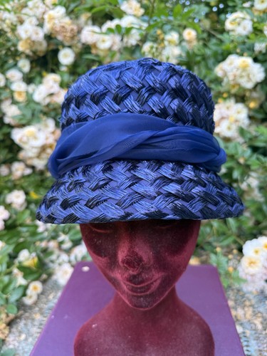 Beau chapeau cloche ancien - , en