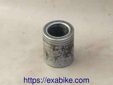 entretoise de roue arriere