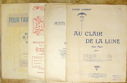 Partitions musique claire - au,