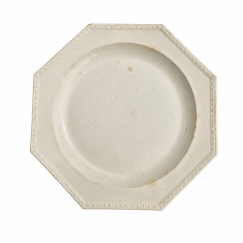 Assiette plate ancienne