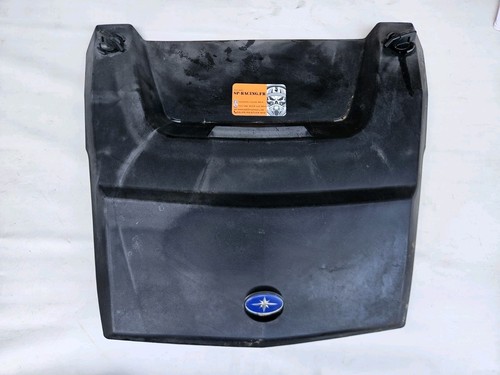 Capot avec fermetures polaris - capot,