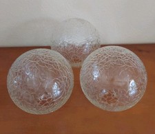 3 Globes En Verre Transparent