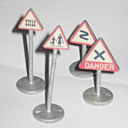 Dinky toys ancien - ,