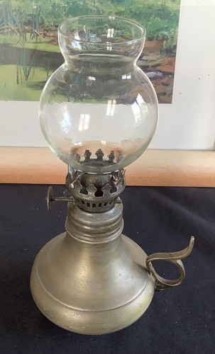 Antique small gasoline lamp