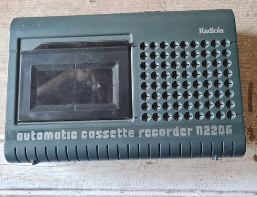 Radiola magnétophone - radiola, à