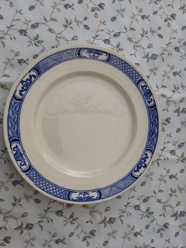 Assiette ancienne plate - assiette,