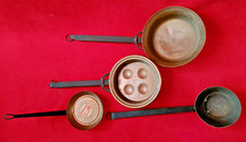 lot  de 4 POÊLONS / LOUCHE