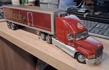 Camion semi-remorque MACK