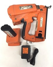 Paslode IM250A Li Cordless Angled Finish Nailer 16 Gauge 900600