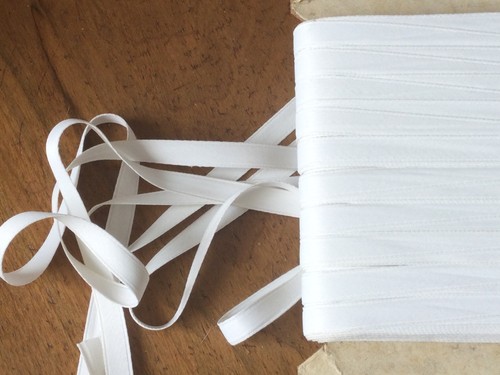 Linge ancien lacet - ancien, de
