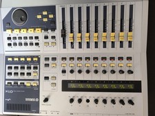 Table de mixage Yamaha 01X