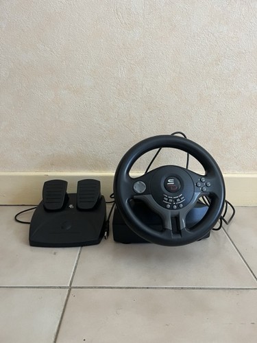 Logitech driving force volant - logitech,