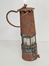 Ancienne lampe de mineur