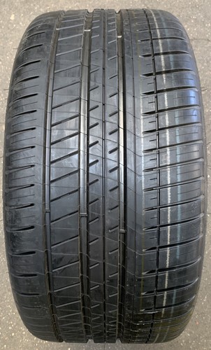 Pneu été 275 30 - 1,