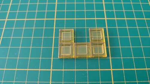 Polyominos jaune pentomino - , u