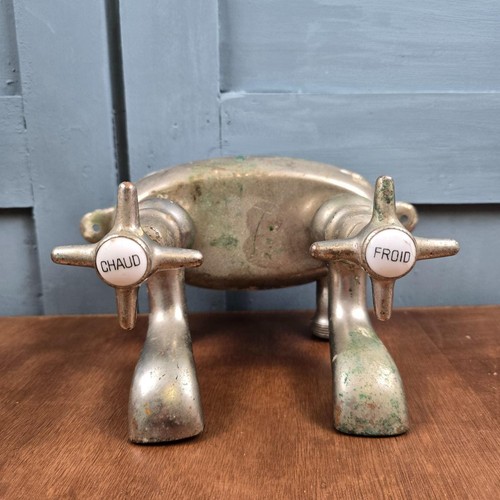 Robinet ancien baignoire chaud - ancien,