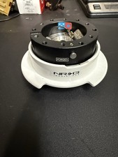 NRG SRK-250BK-WT BLACK/WHITE 6-HOLE STEERING WHEEL GEN 2.5 QUICK RELEASE ADAPTER