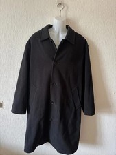 Manteau noir en laine et