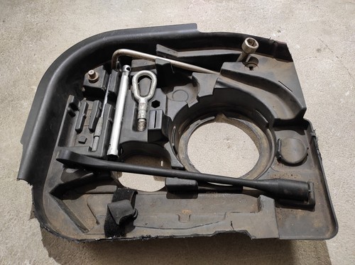 Bmw coffre voiture - 96,