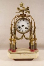ANTIQUE PRETTY LOUIS XVI STYLE CLOCK WHITE MARBLE BRONZE GILDED BOUQUET FLOWER